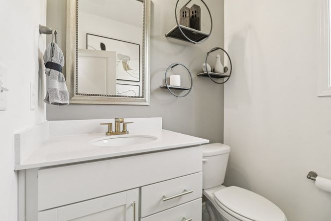 Porter II - Bathroom