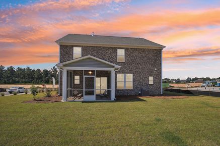 Porter II - Back Exterior