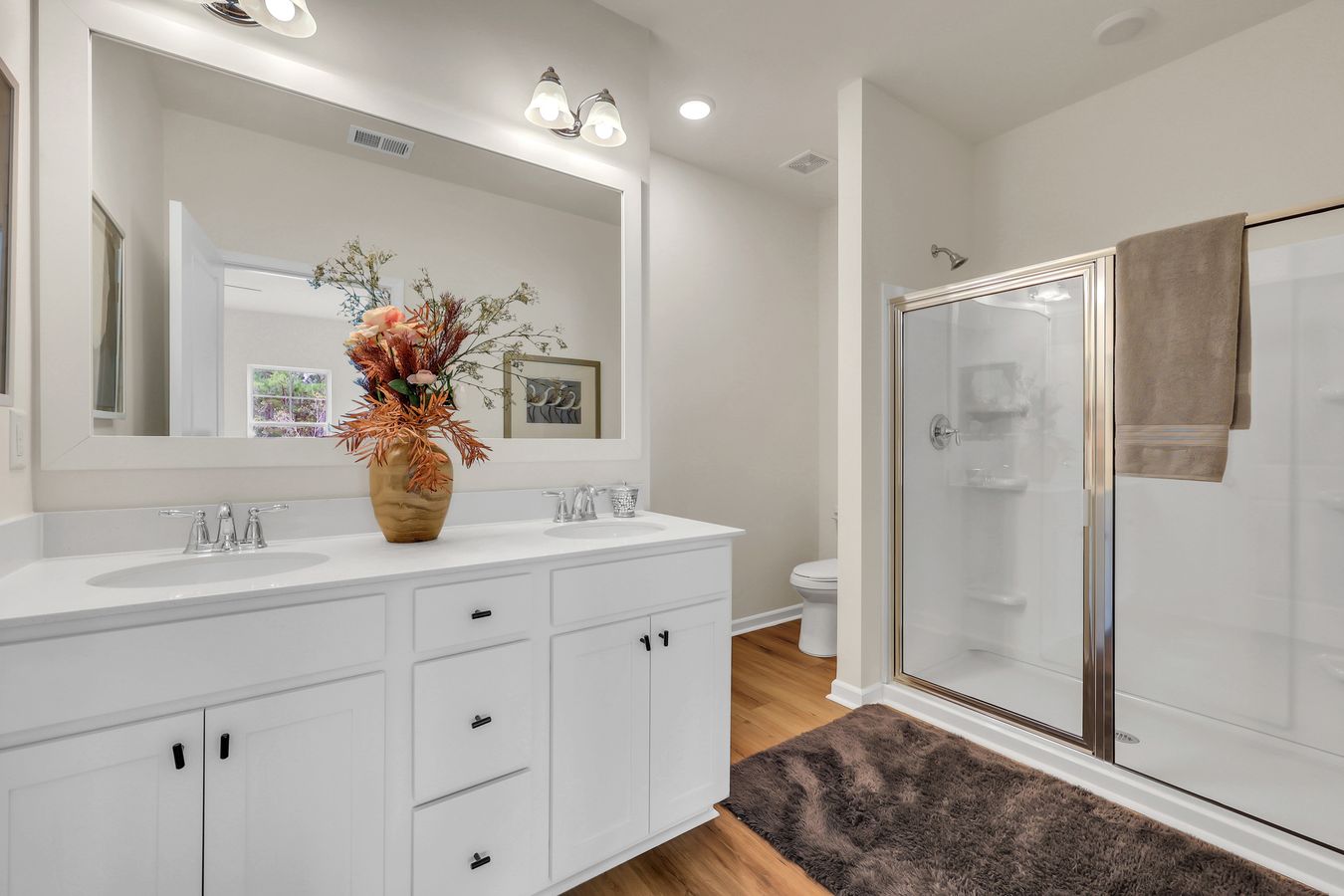 Darcy II - Master Bath