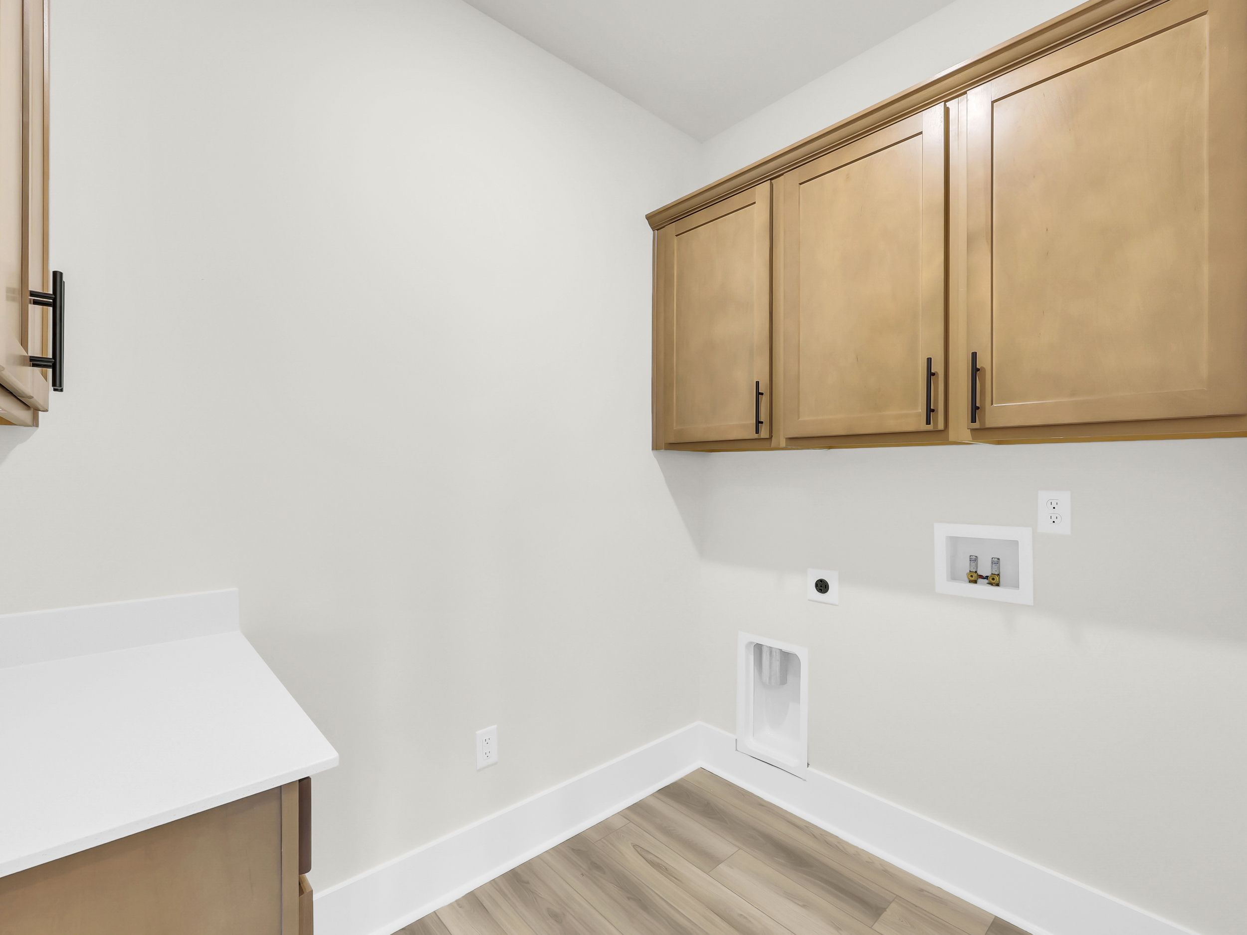 Courtland II - Laundry Room