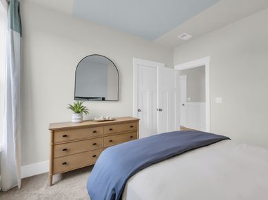 Courtland II - Bedroom