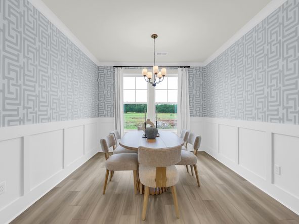Courtland II - Dining Room