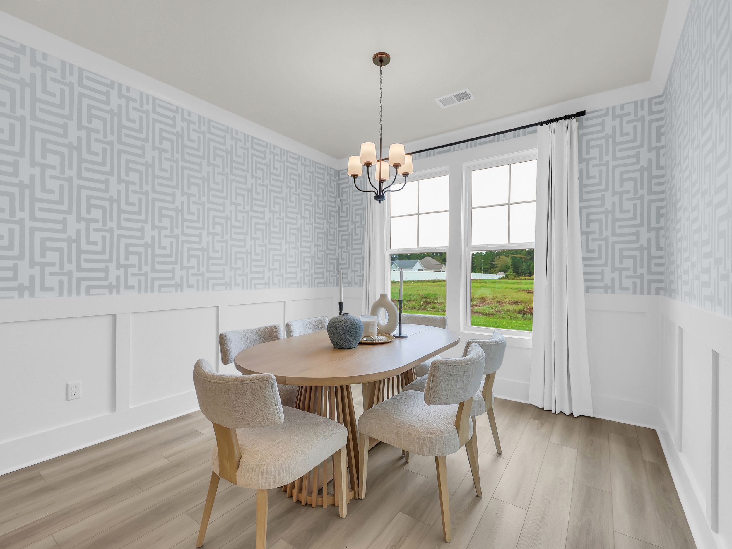 Courtland II - Dining Room