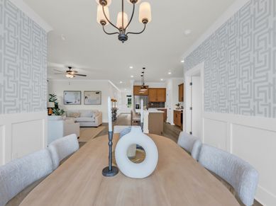 Courtland II - Dining Room