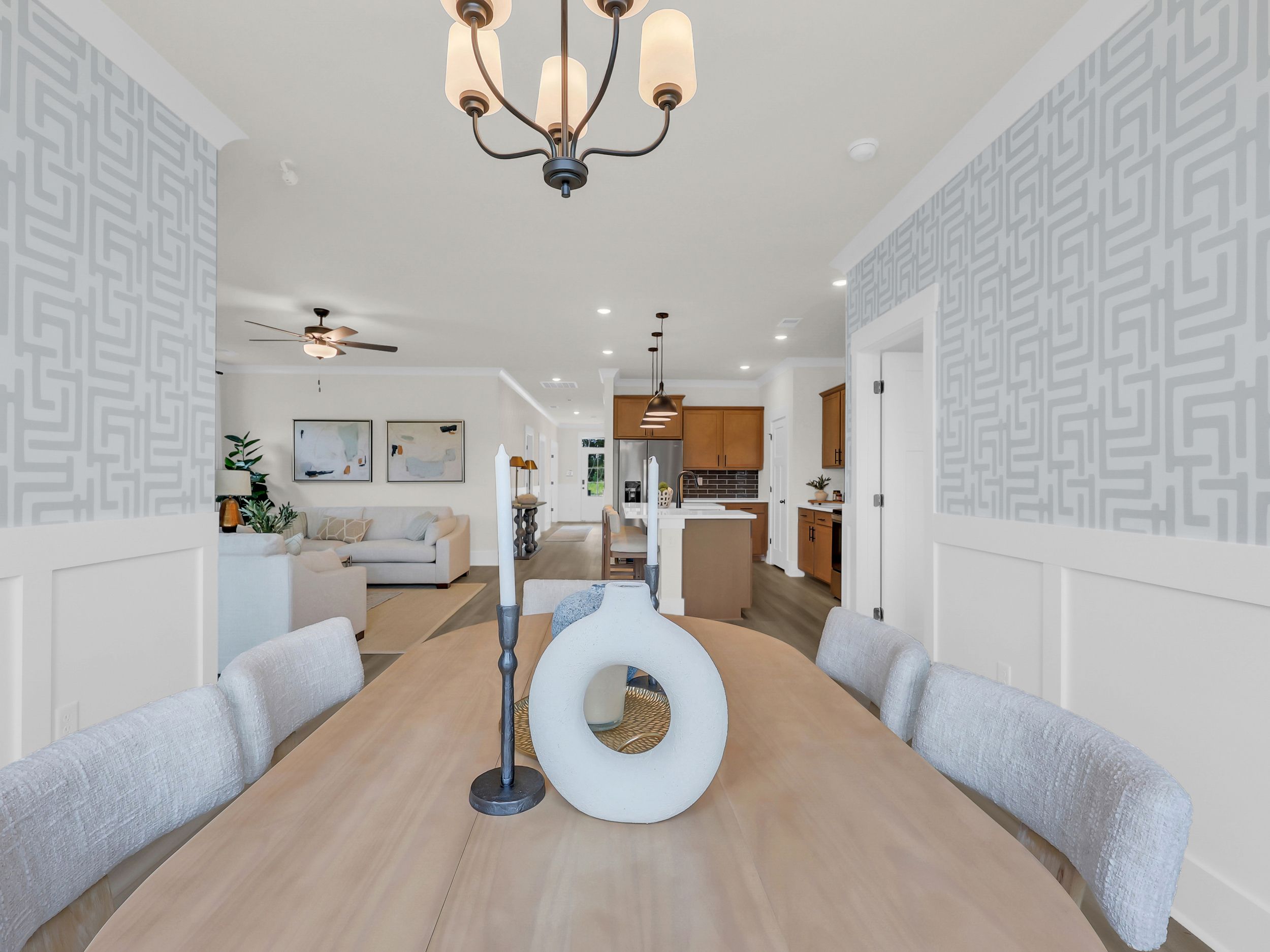 Courtland II - Dining Room