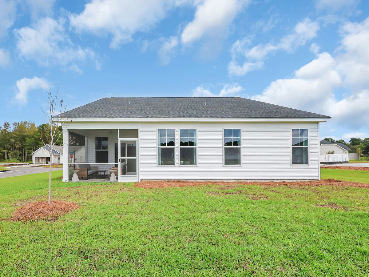 Courtland II - Back Exterior