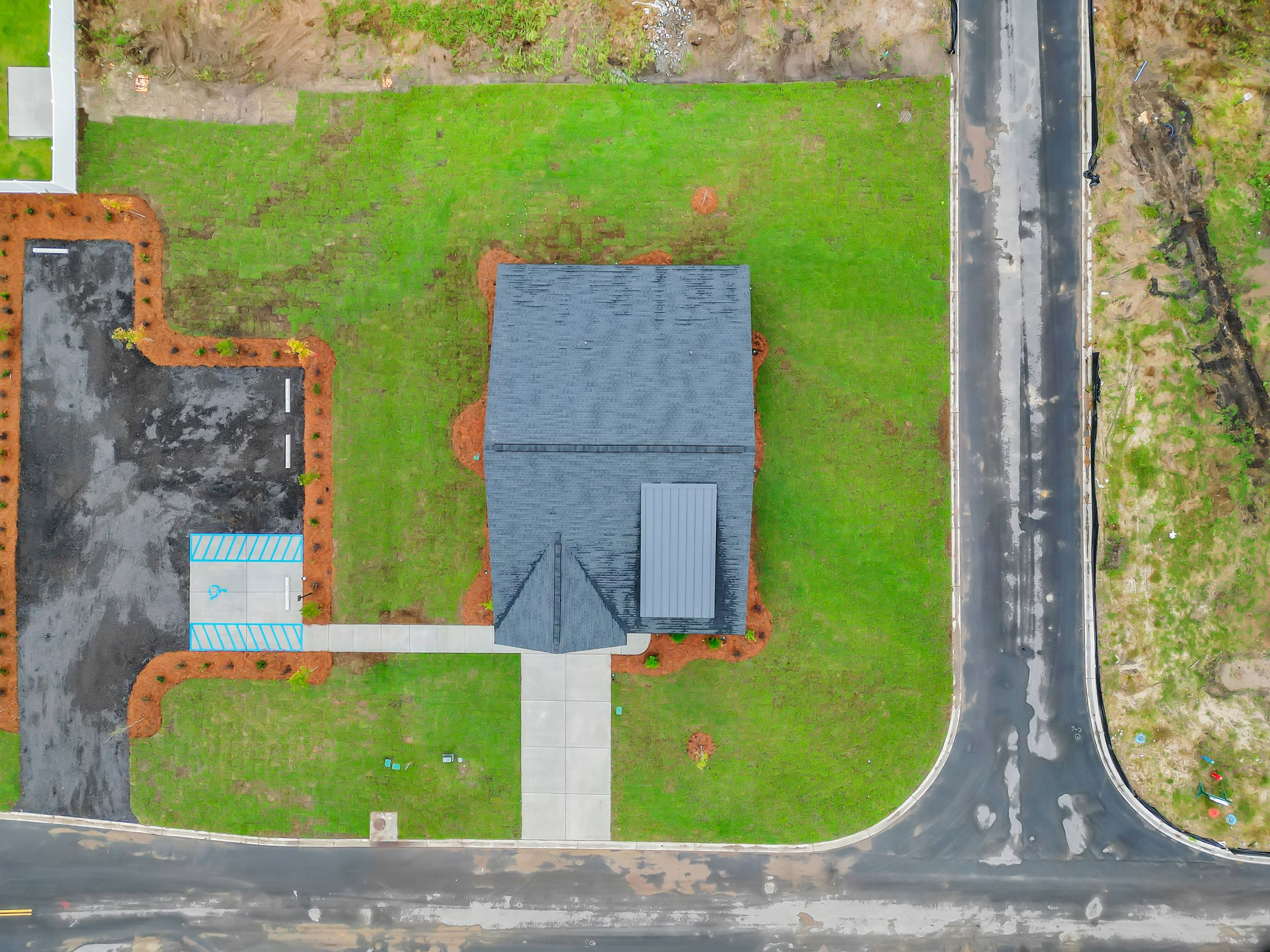 Courtland II - Back Exterior