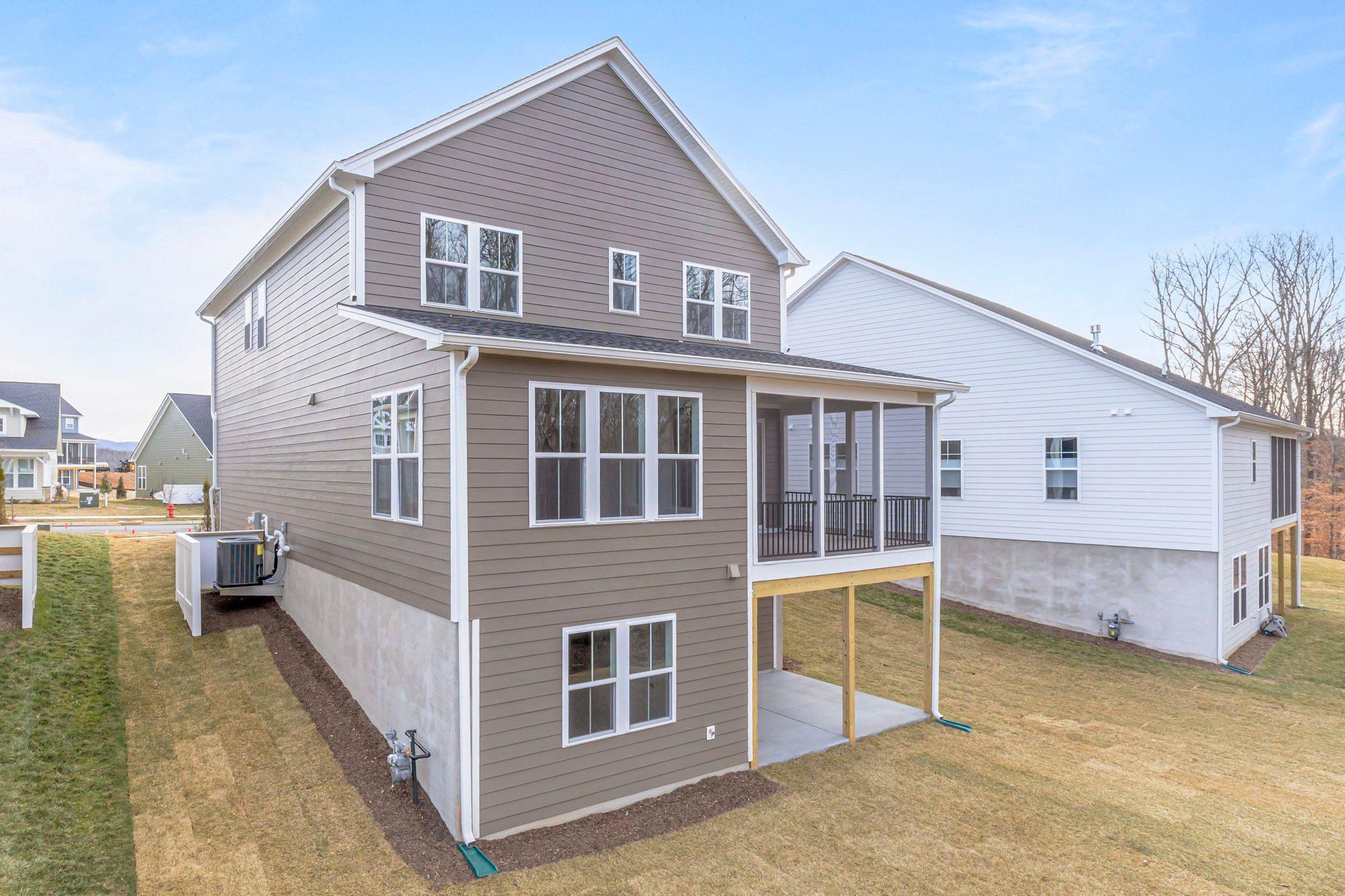 Chestnut on a Walkout Basement Foundation with Optional Morning Room and Screened Porch