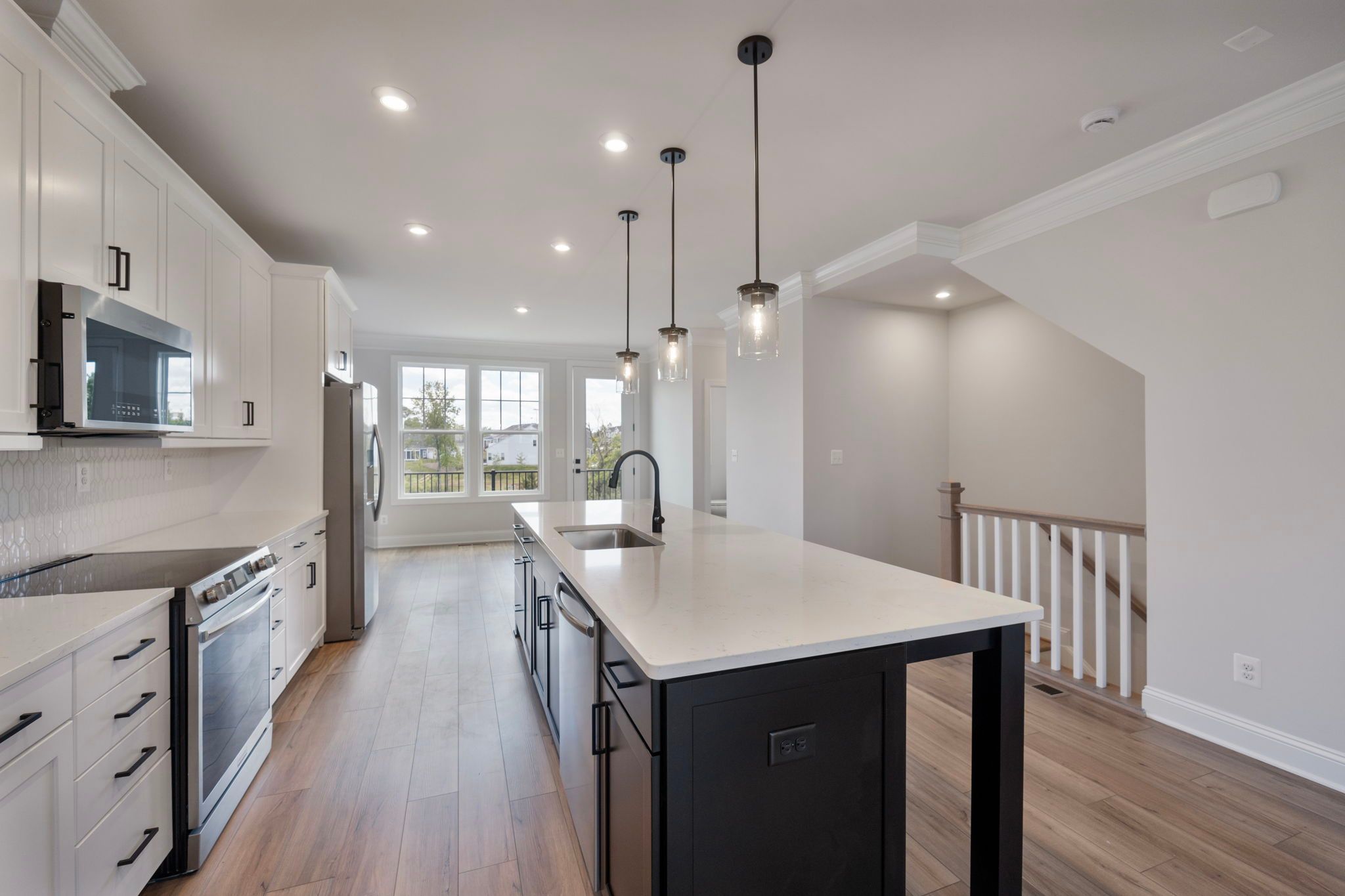 Kitchen - similar to photo