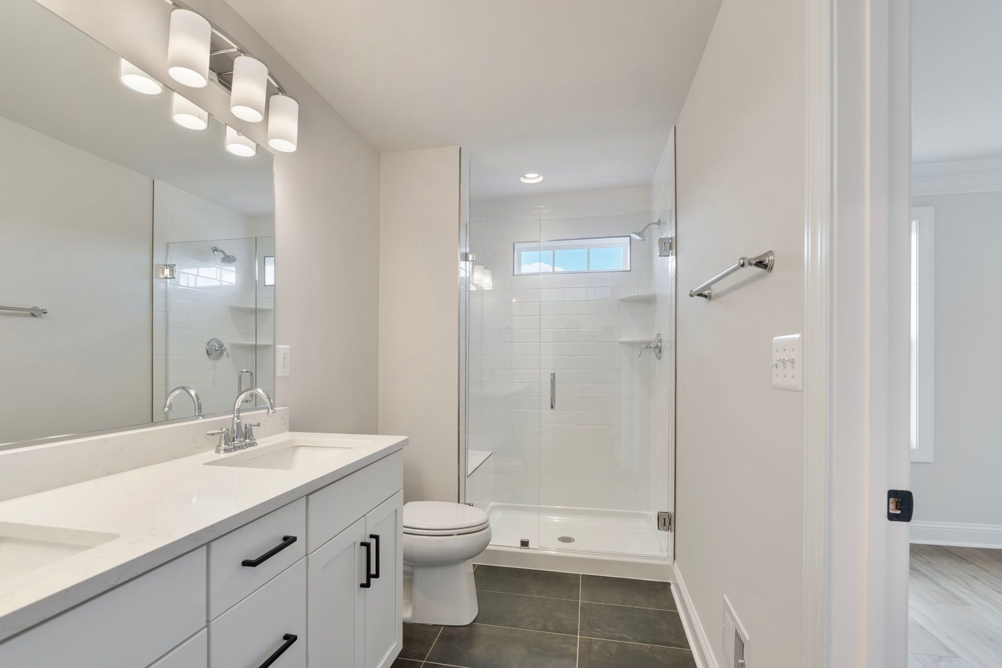 Primary bath - similar to photo