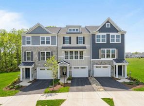 3028 Farrow Circle (The Holly I A)