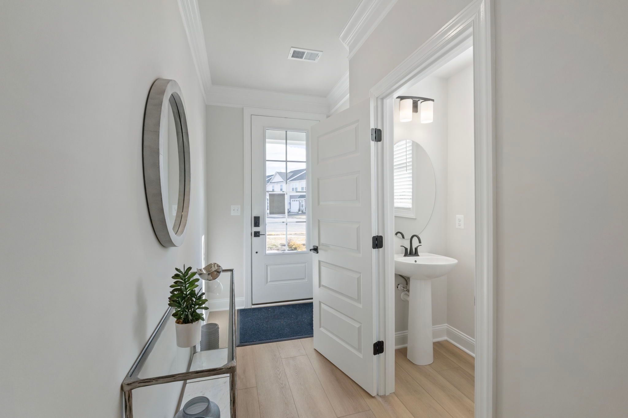 Foyer & Half Bathroom