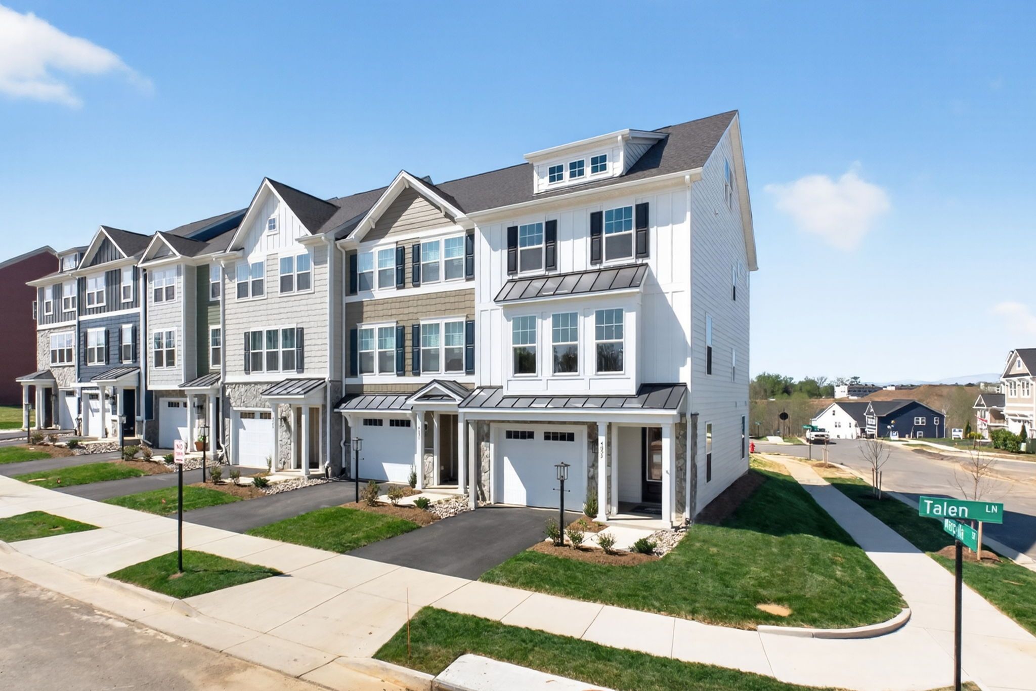 casa en Brookhill Townhomes por Greenwood Homes
