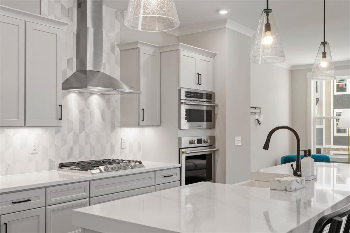 Sherron Road Townes Poplar kitchen