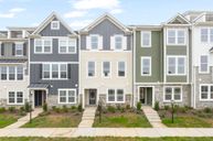 Glenbrook por Greenwood Homes en Charlottesville Virginia