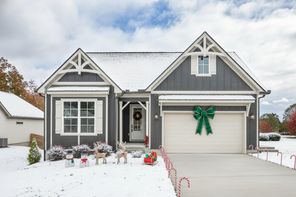 609 Nature Trail (The Hunter)