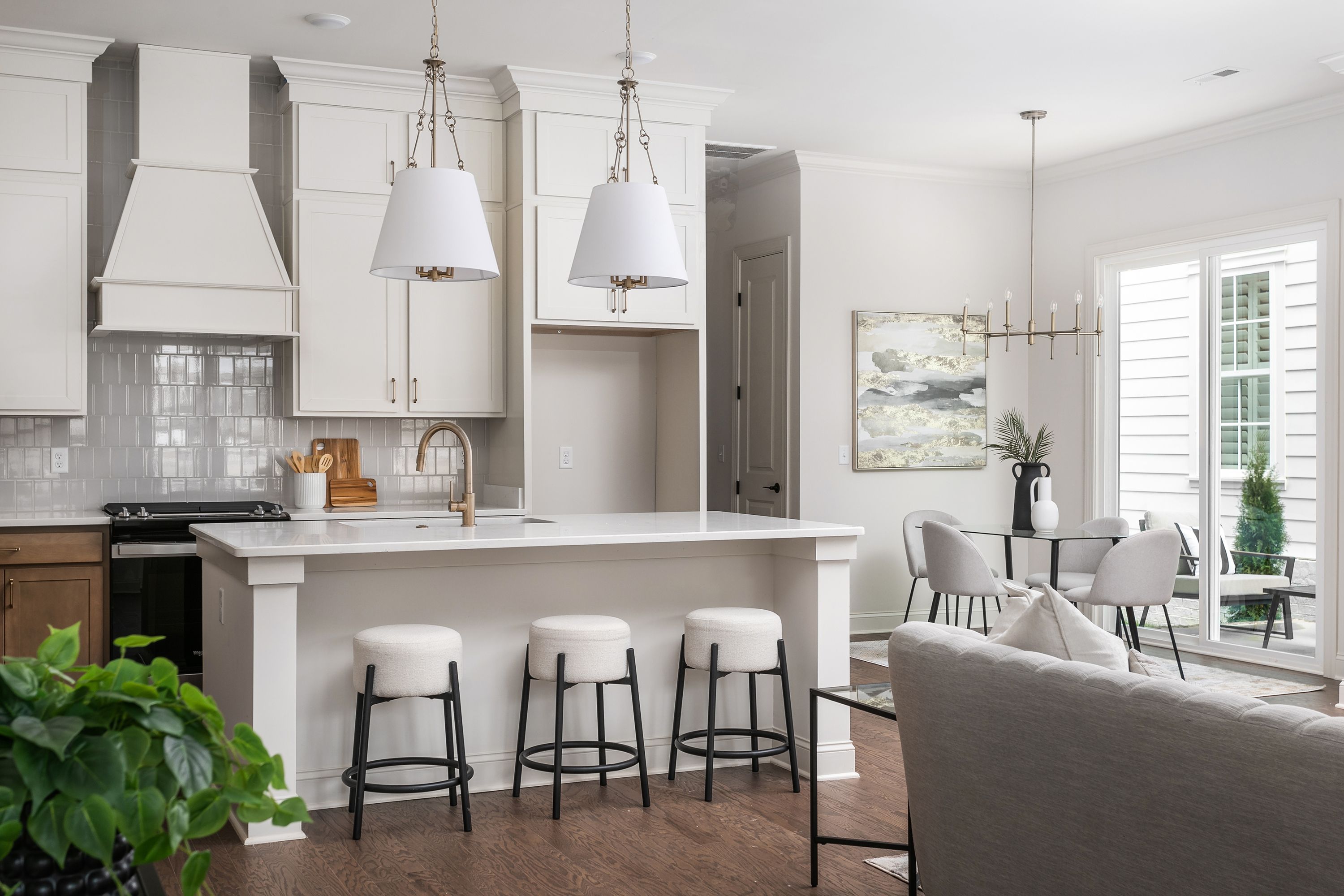 Dining bumpout option