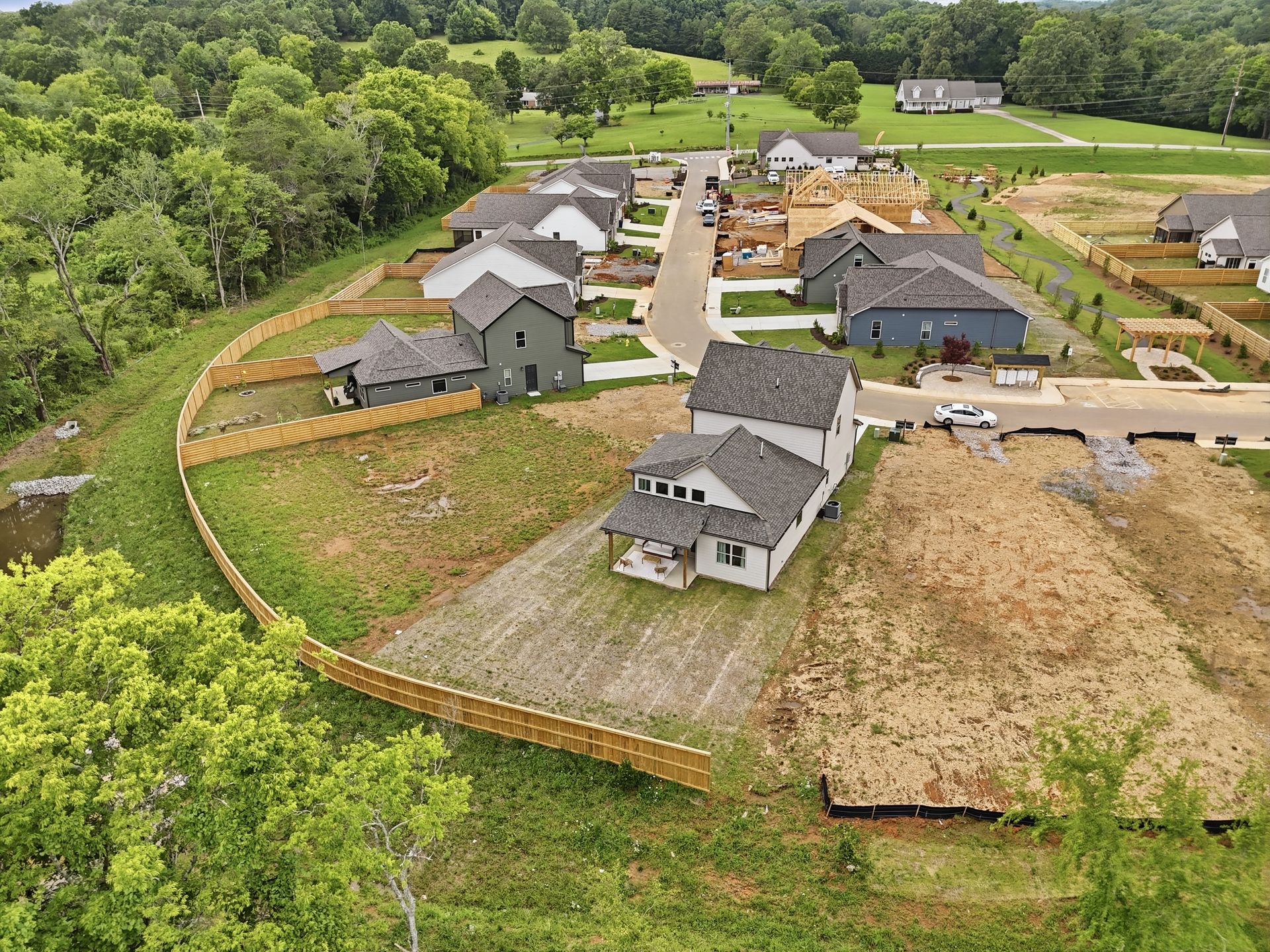 Backyard is now 100% fenced-in