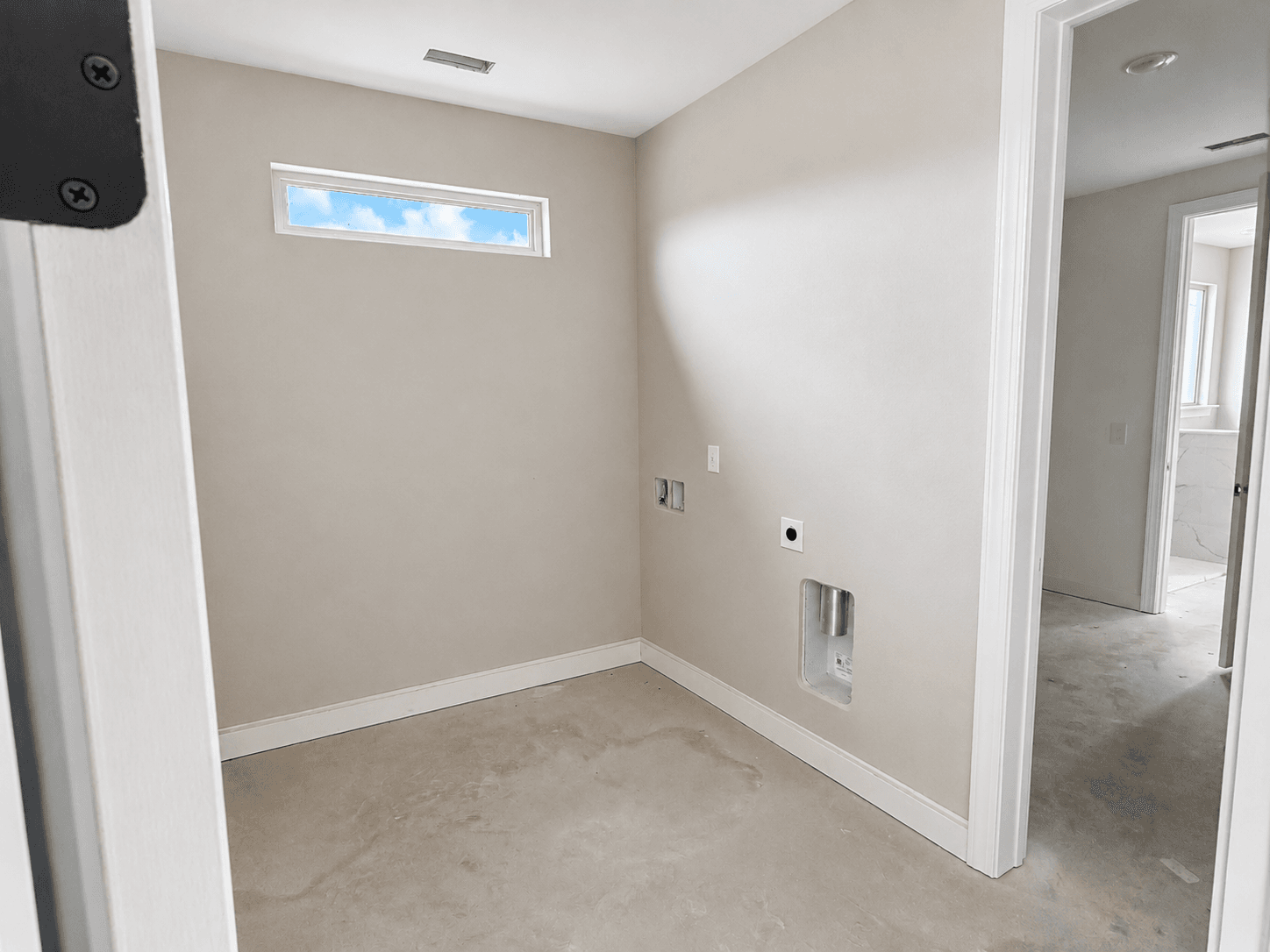 Connects to Primary Walk-in Closet
