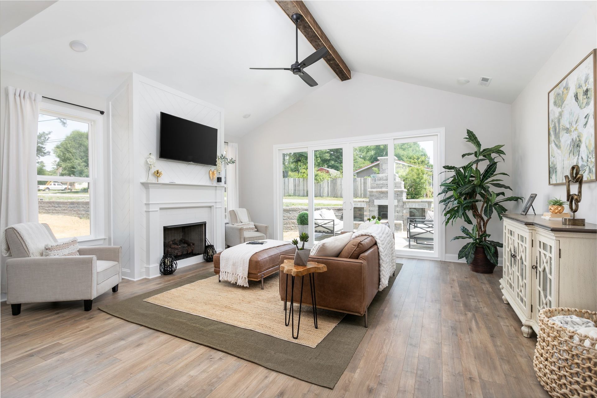 Optional Fireplace, Beam & Doors