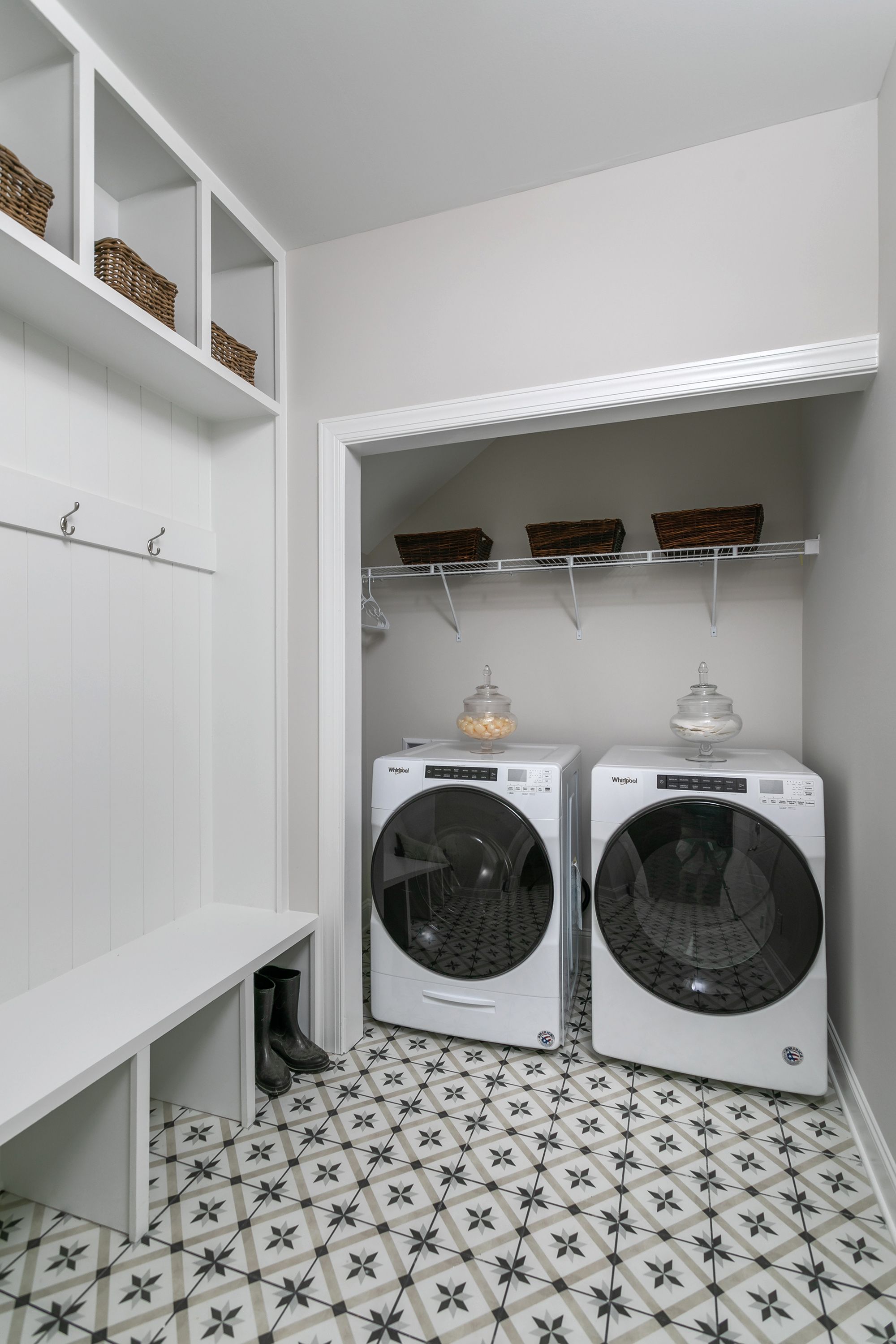 Laundry/ Mudroom
