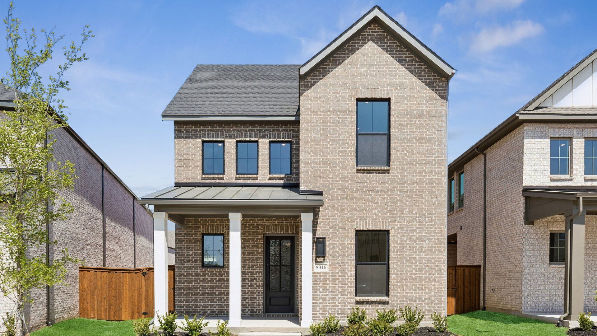 316 Callum Parkway (Bella)