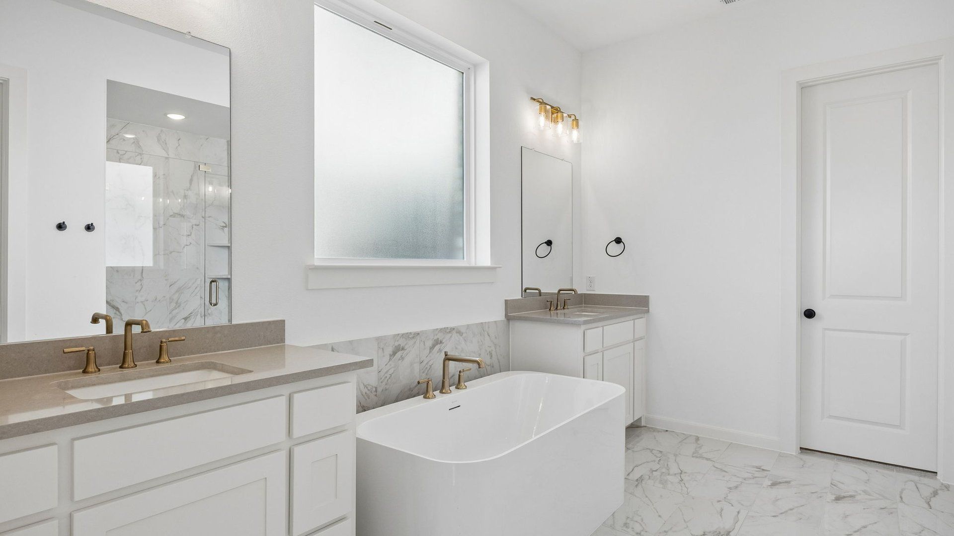 Owner's Bath