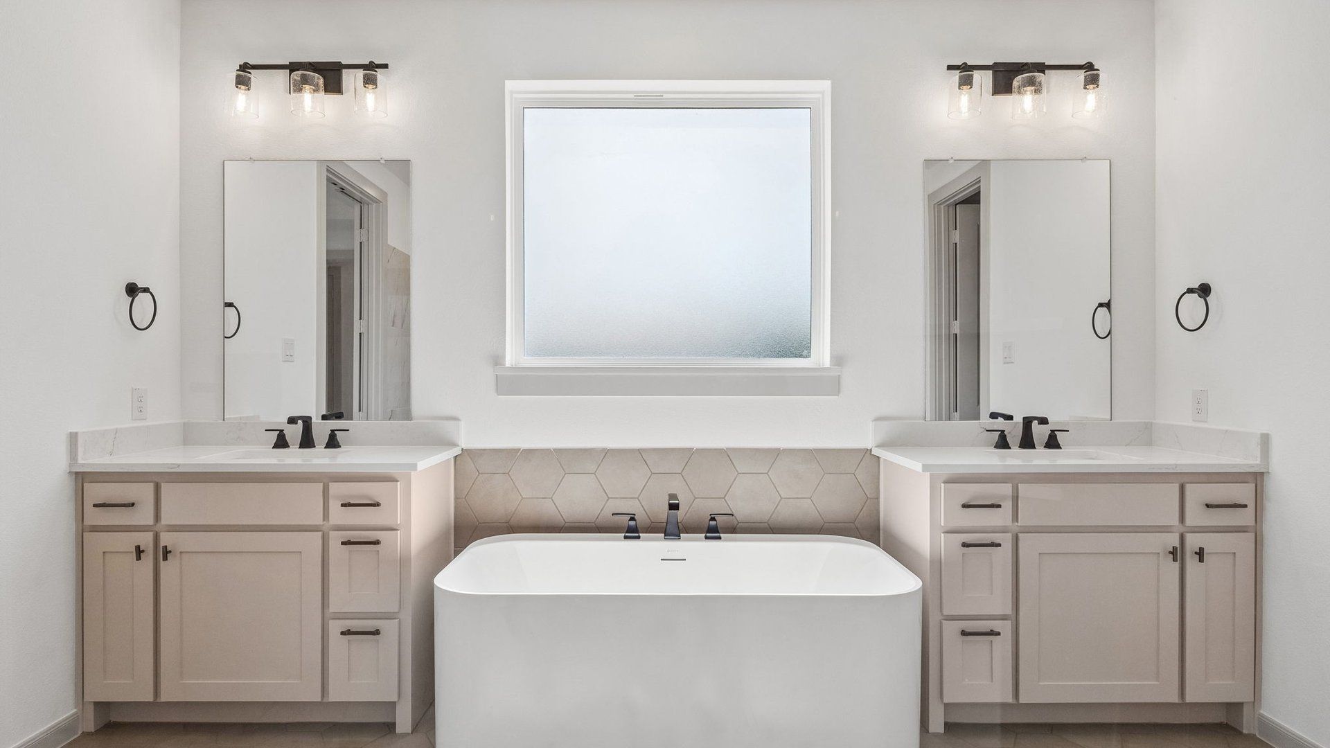 Owner's Bath
