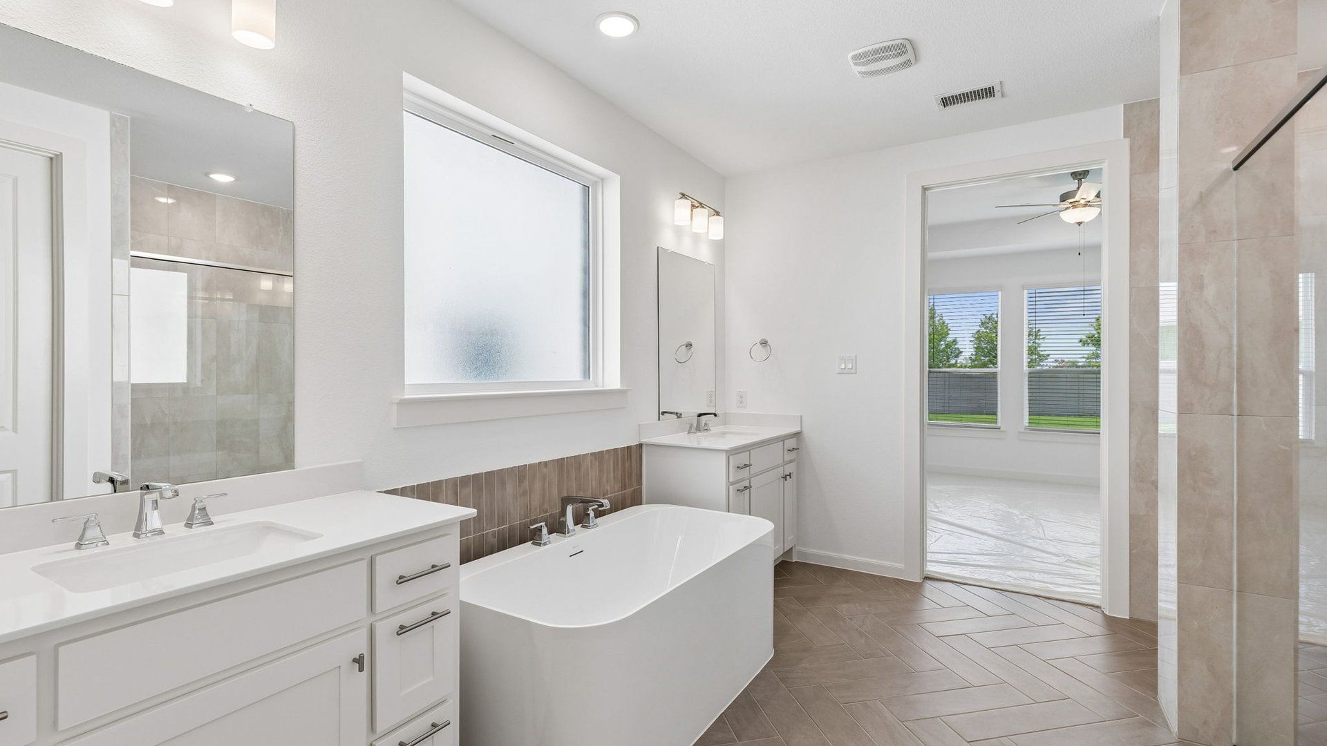 Owner's Bath