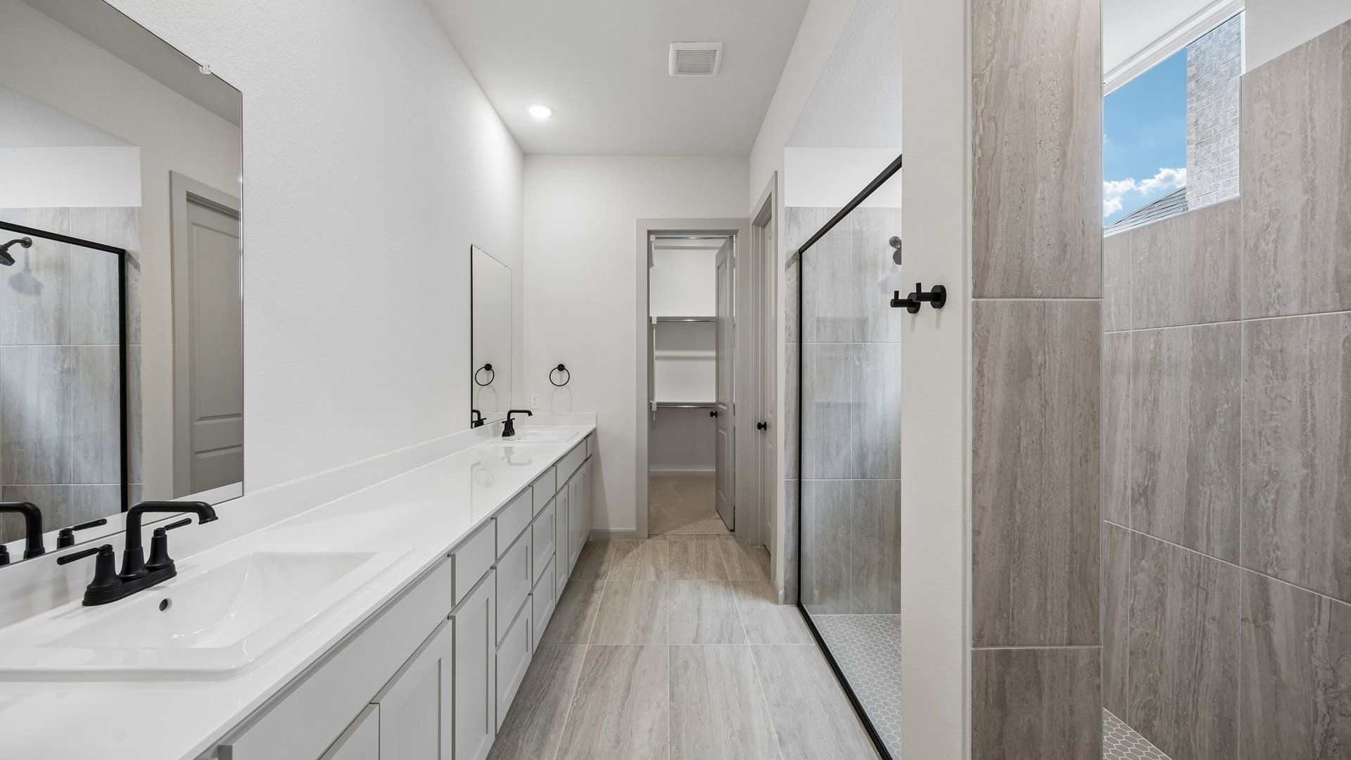 Owner's Bath