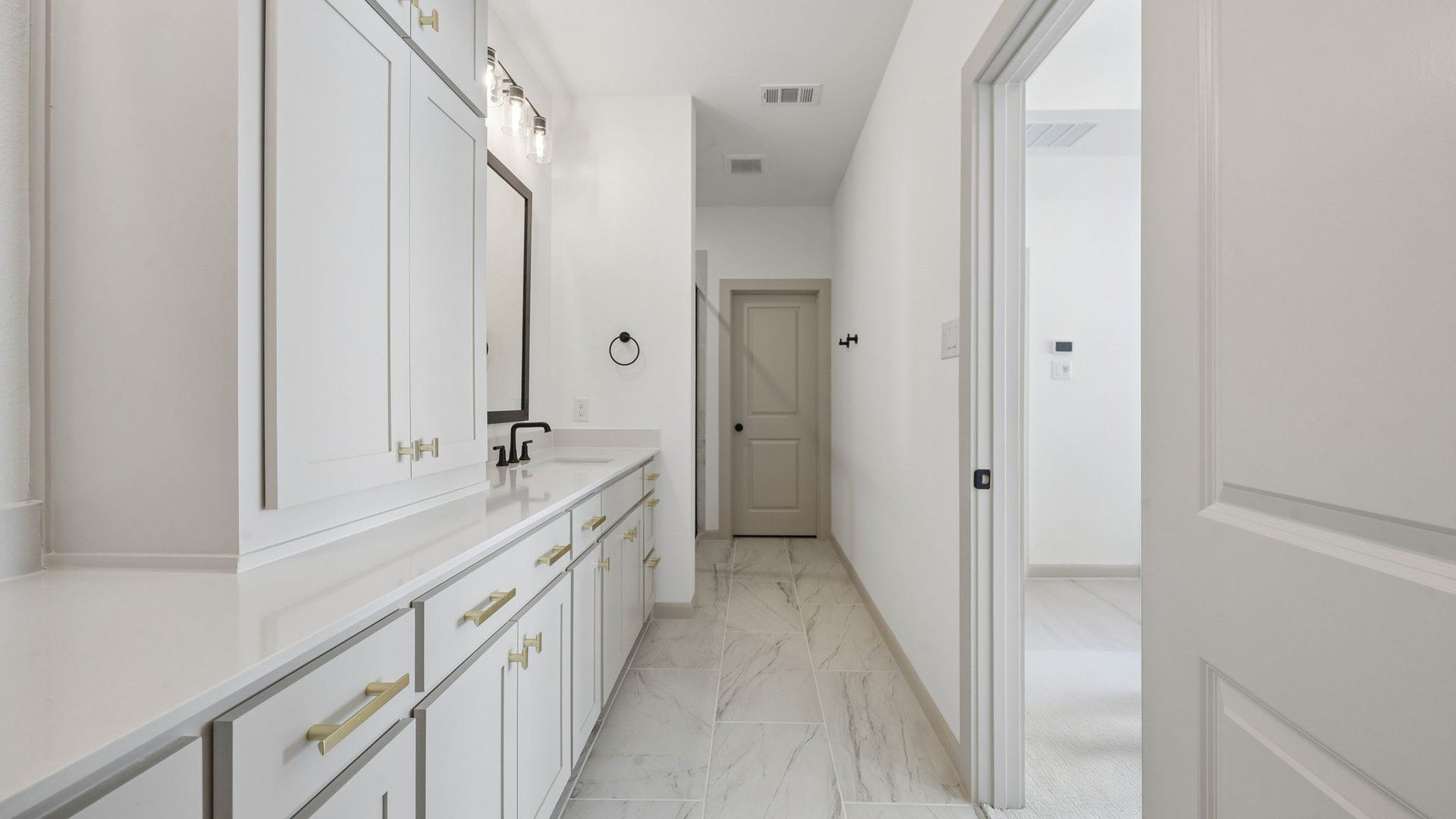 Owner's Bath