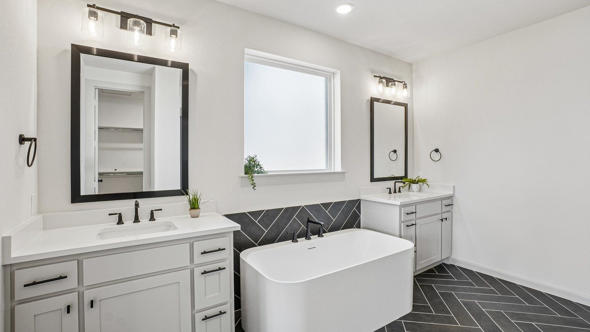 Owner's Bath