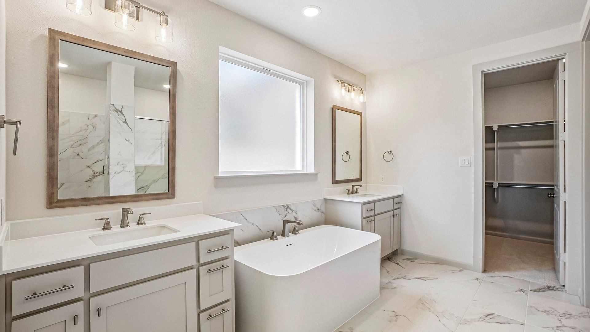 Owner's Bath