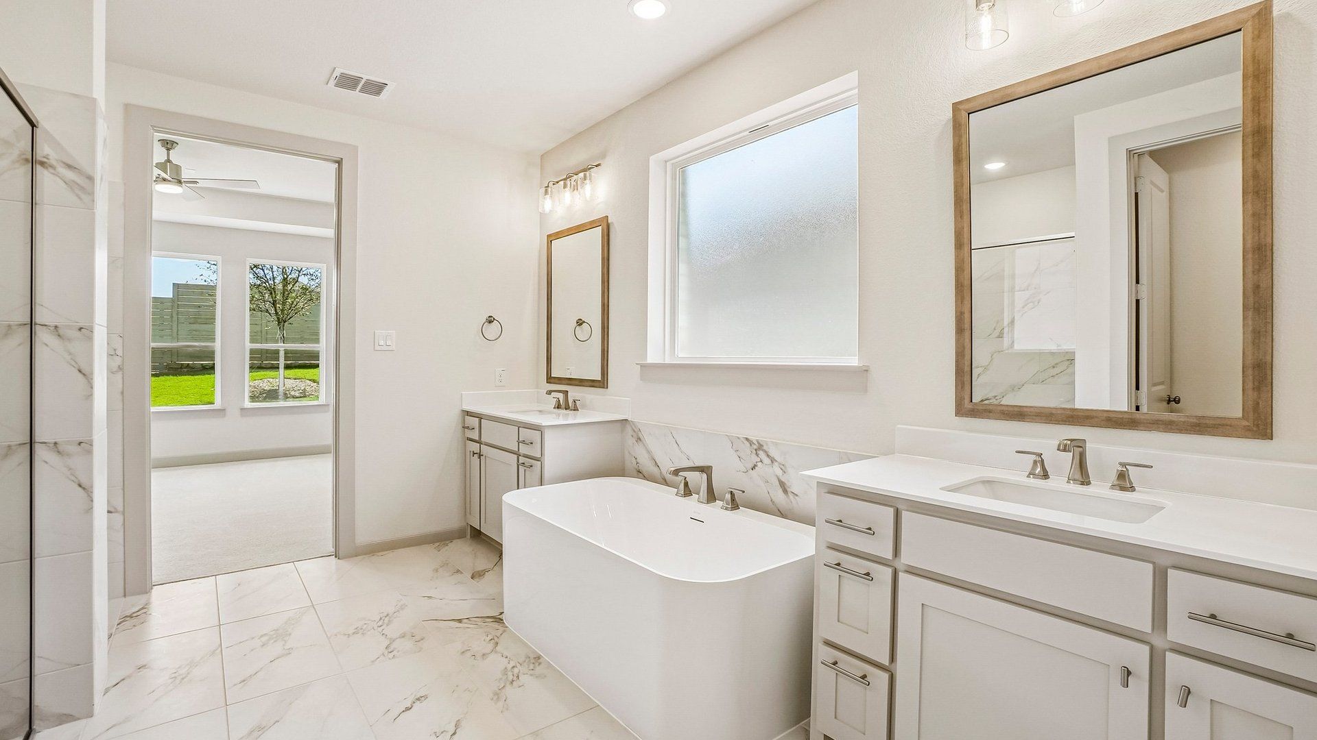 Owner's Bath