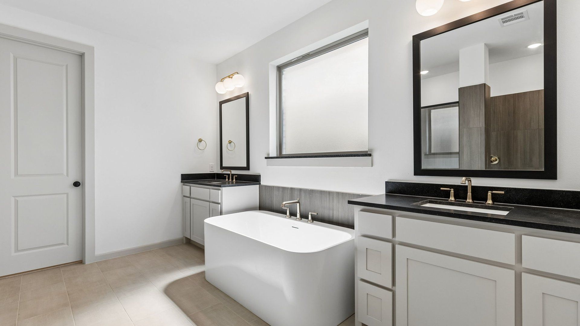 Owner's Bath