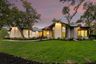 casa en Group Three Builders por Group Three Builders