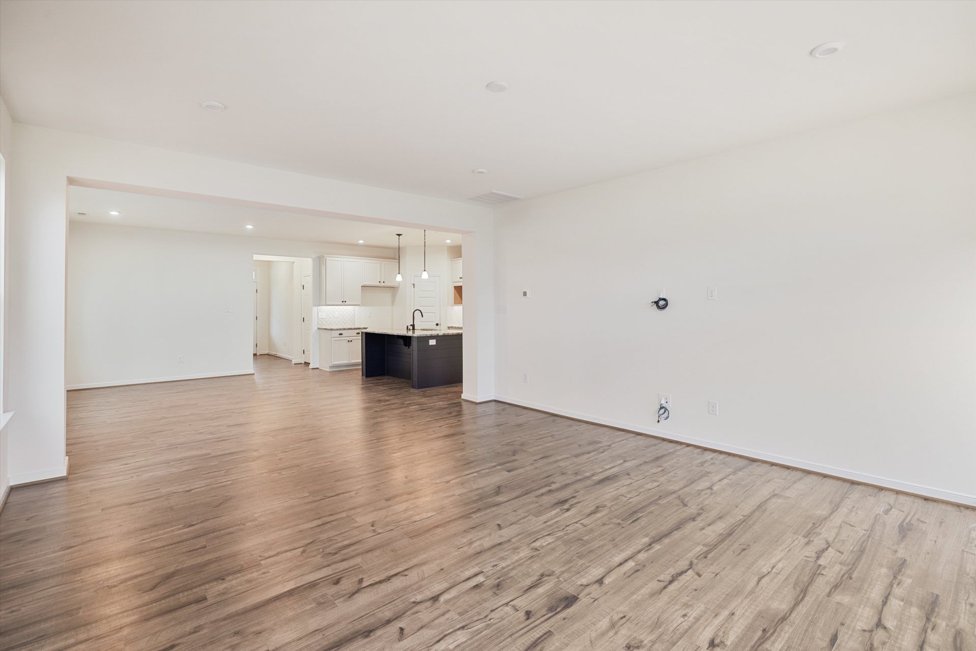 08-Family Room