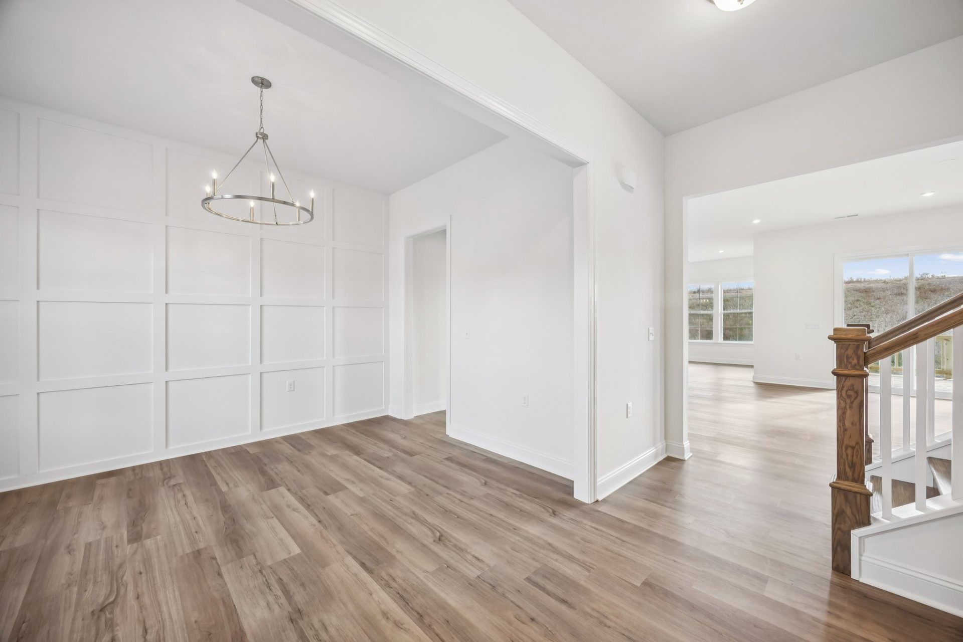 001 HHHunt Homes Haven Entry and Dining Area