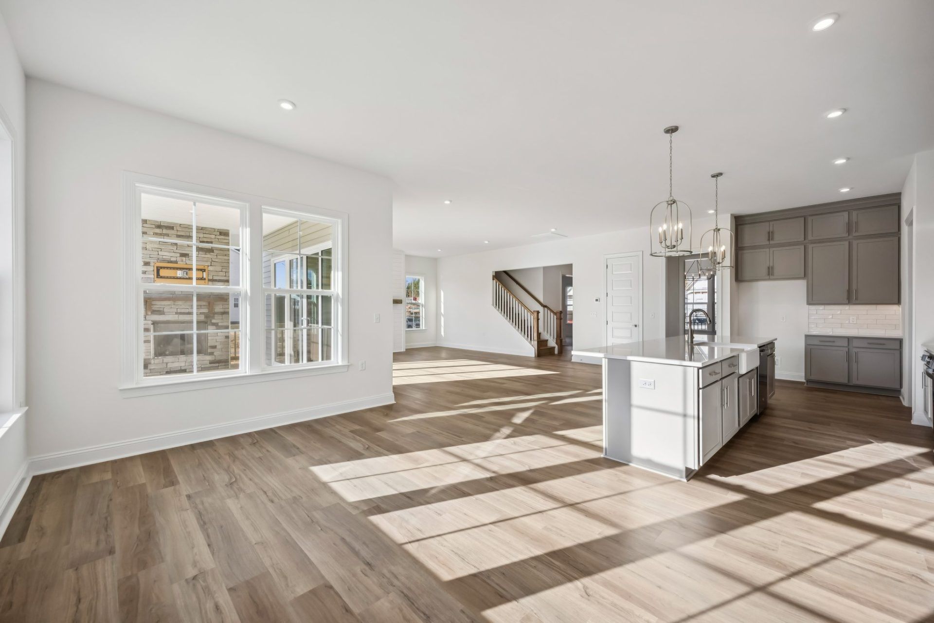 006 HHHunt Homes Haven Dining Nook