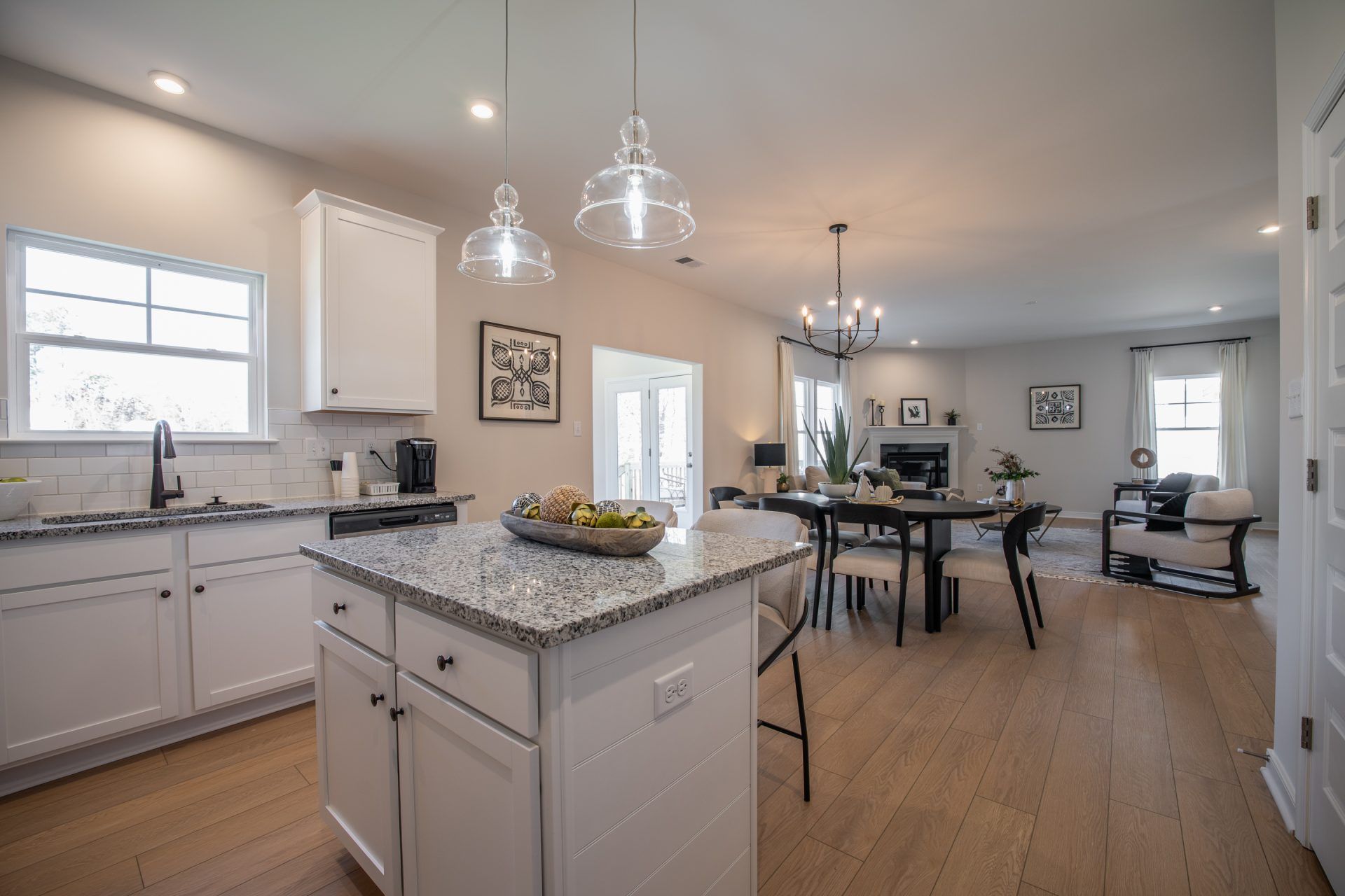 011 HHHunt Homes King Kitchen