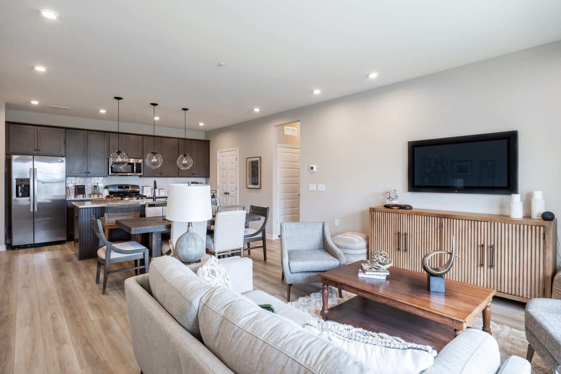 02 HHHunt Homes Lincoln Open Concept