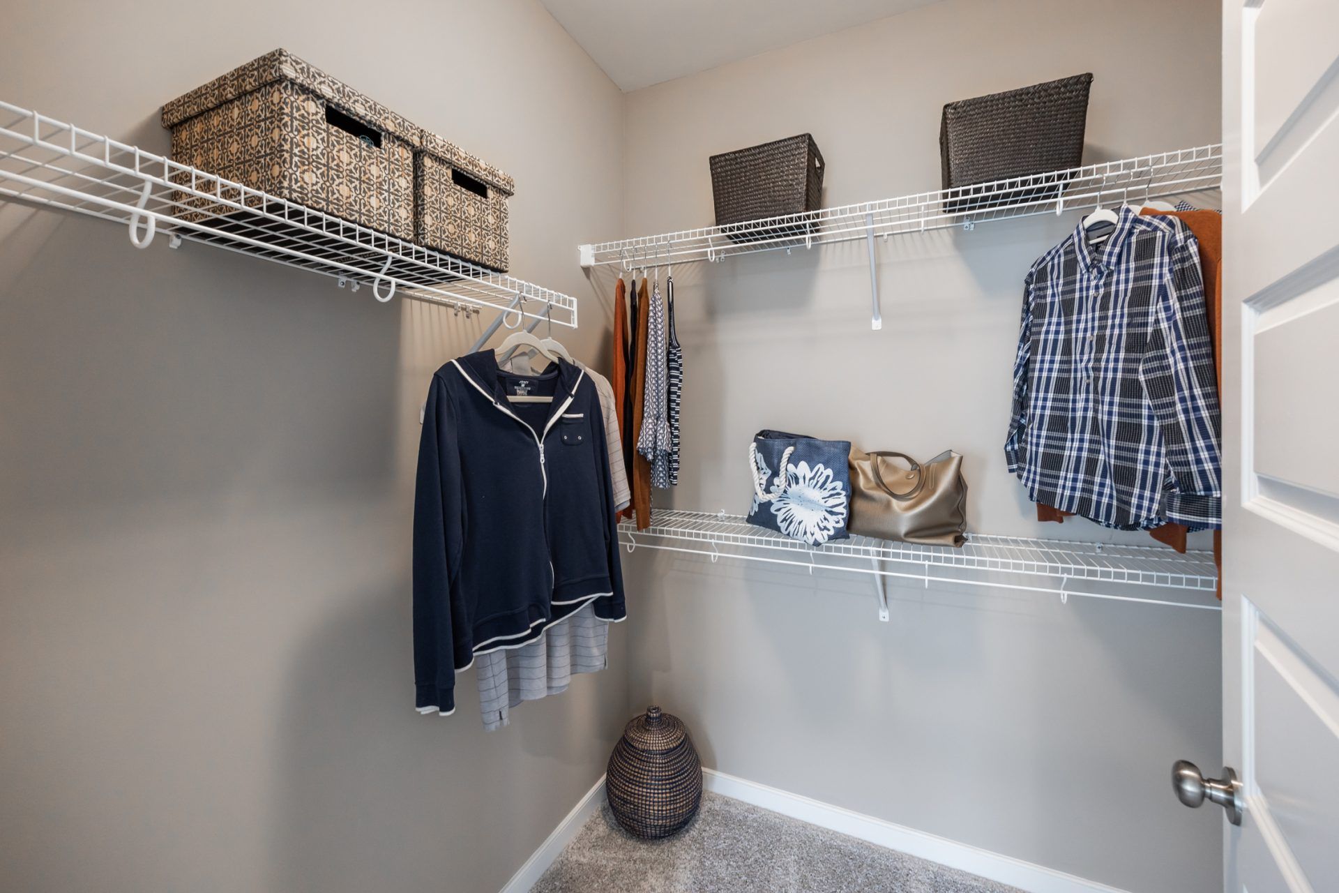 19 HHHunt Homes Lincoln Walk In Closet