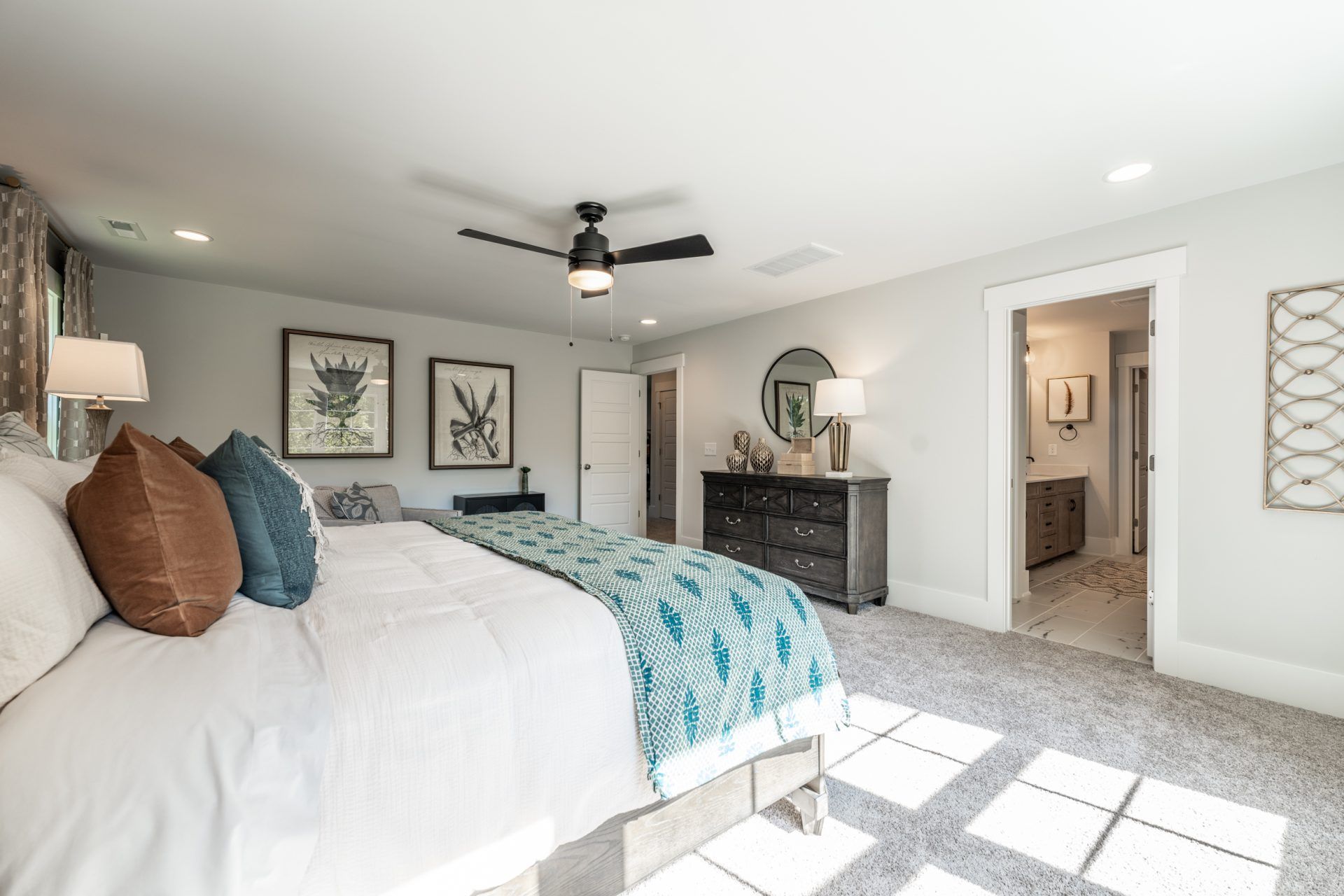 (32) Grayson by HHHunt Homes -Primary Suite (3)