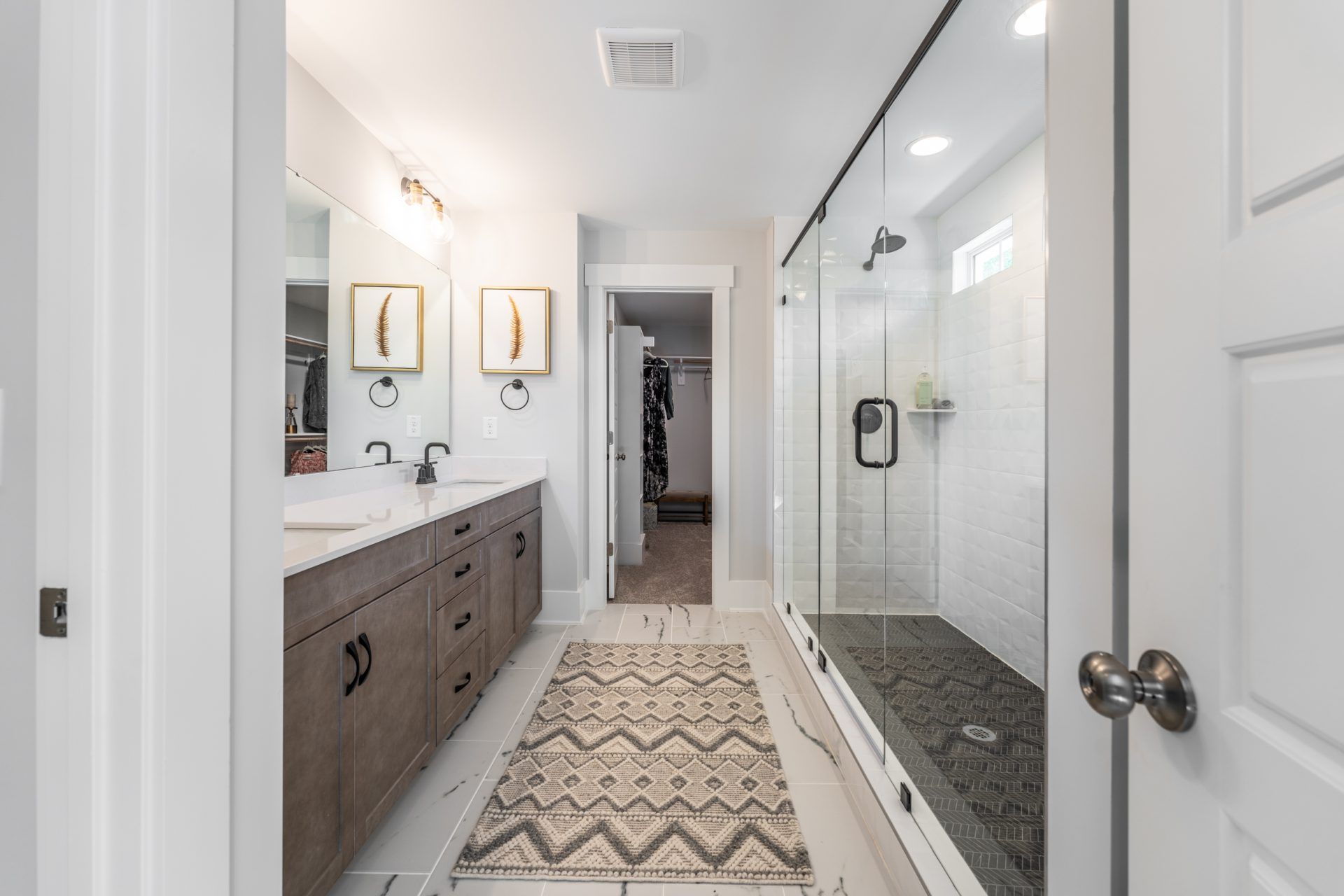 (33) Grayson by HHHunt Homes -Primary Suite (3)