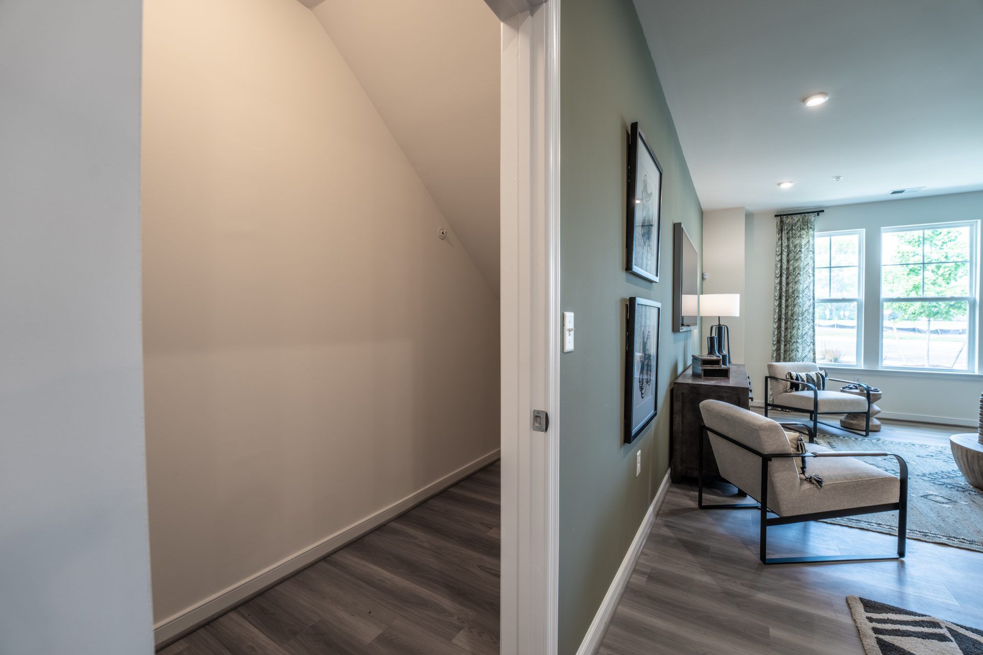 016_Bristol 1_Storage