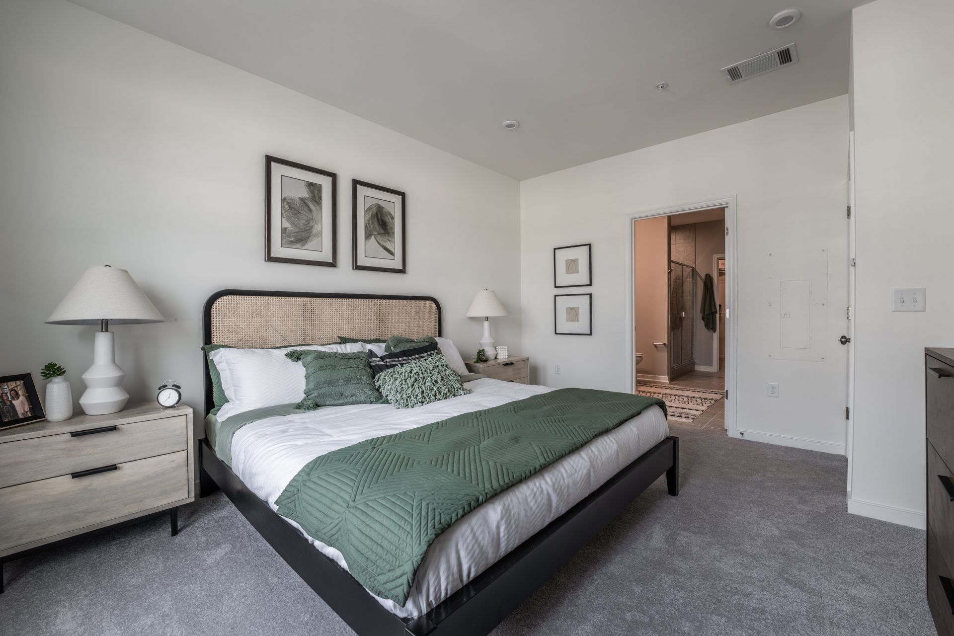 021_Bristol 1_Primary Suite