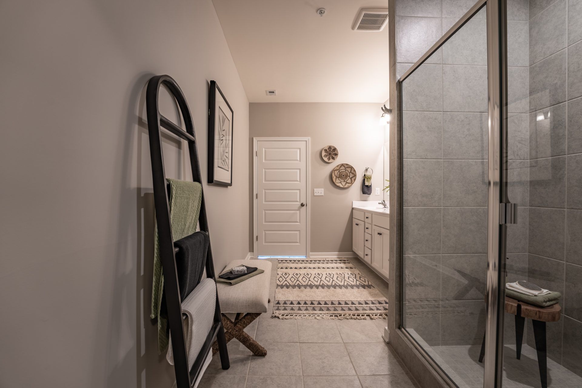 026_Bristol 1_Primary Bath