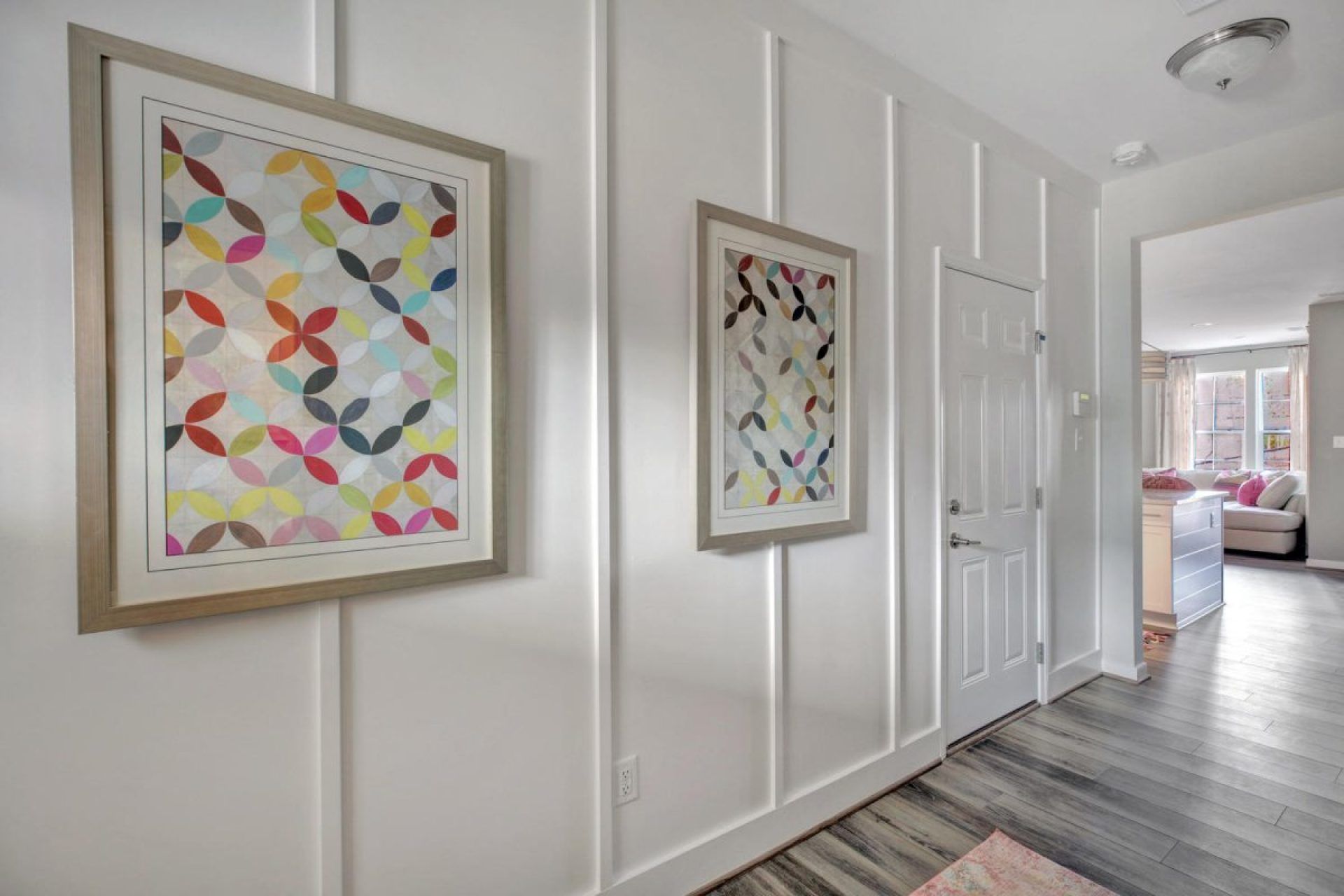 003 Waverly_Foyer