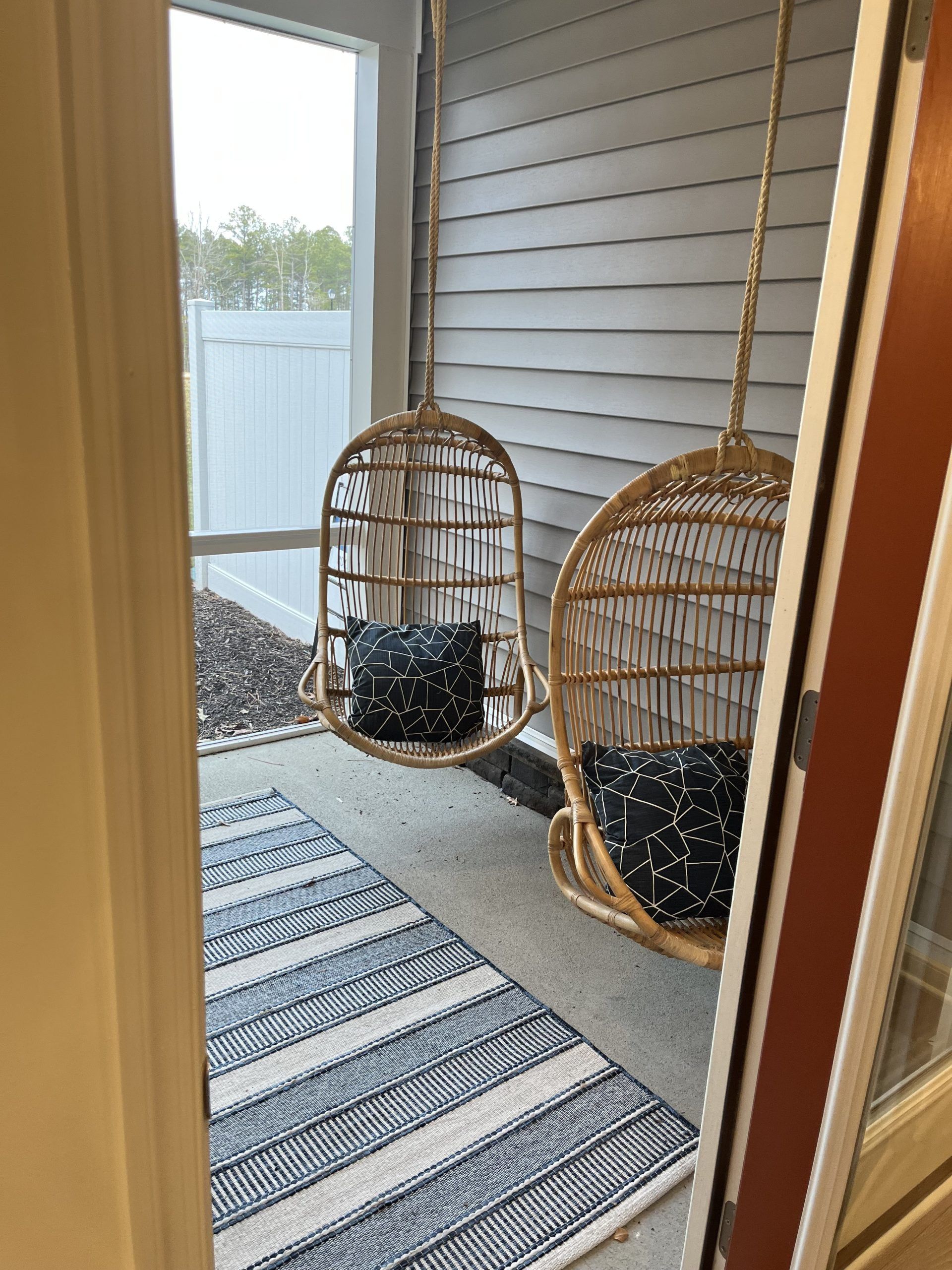 07- Screened Porch (3)