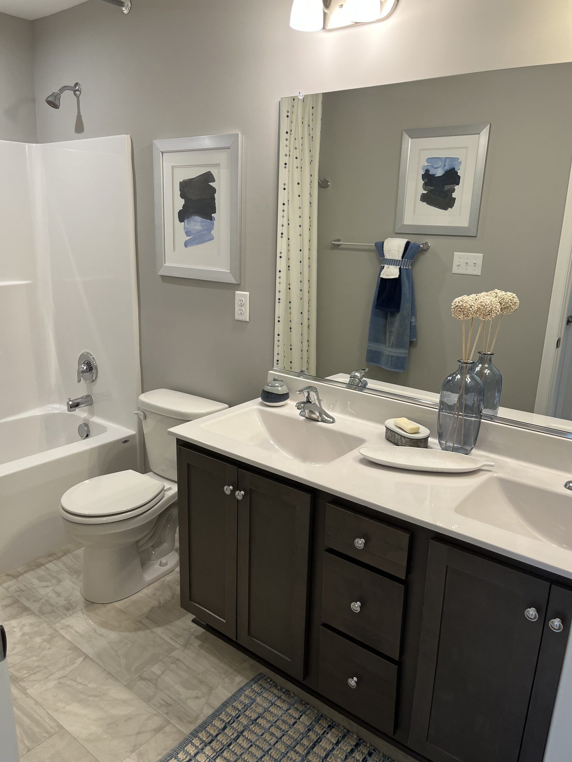 13- Hall Bathroom